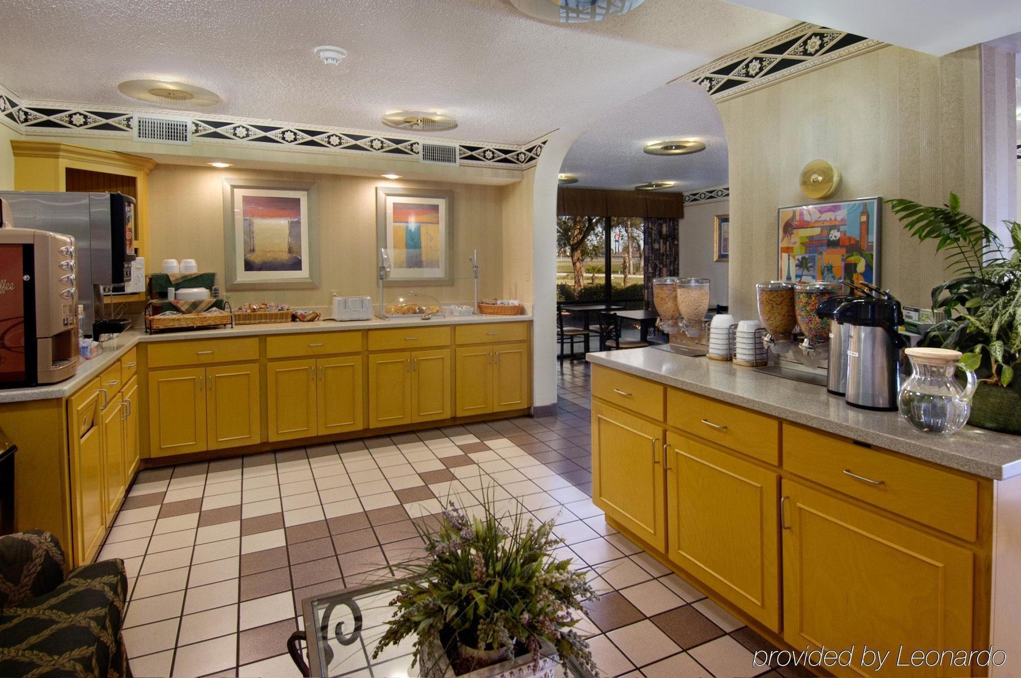 Home2 Suites By Hilton Lake City Restaurante foto